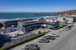 Shoreline Inn...on the beach - Cayucos - 9