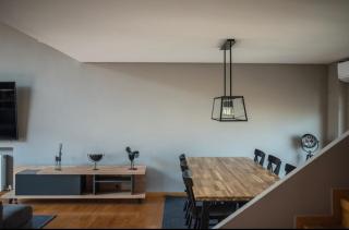 Minimal New Loft next to Subway - 4