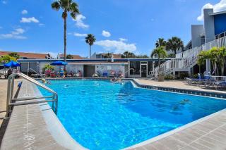 Madeira Beach Yacht Club 329H - 4