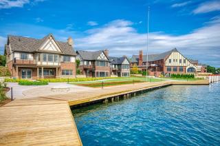 St. Clair Inn - - 0