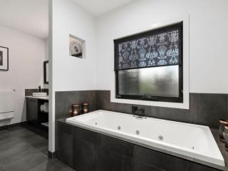 Campania Spa Suite 2 - Meeniyan - 6