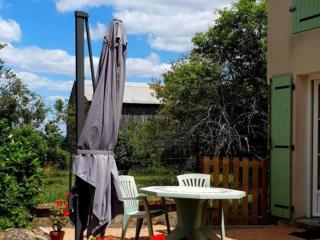 Charmant gîte rénové avec terrasse privative, jardin et parking - Animaux acceptés - FR-1-489-10 - Neuvy - 8