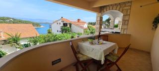 Apartments The view - Jelsa - 1