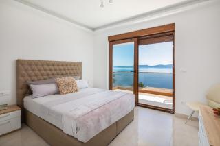 Beach Deluxe - Private Wellness Villa - 9