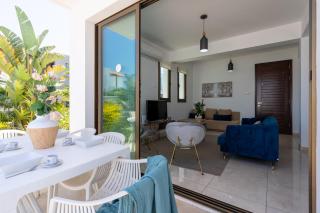 Sea La Vie 3-BR Villa in Protaras - 7
