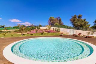 Marvell Design with heated pool&Playground - 1