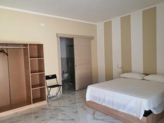 B&B Pizzomunno e Cristalda Rooms - Vieste - 9