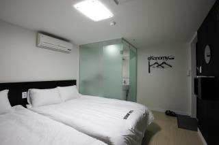 Ekonomy Hotel Myeongdong Premier - Seoul - 5