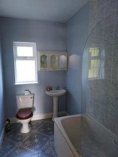 Two bed bungalow with sunroom and stunning views - Killybegs - 2