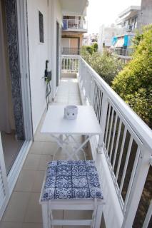 Blue Theros Apartments - 3