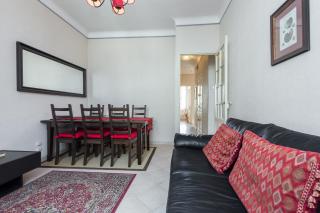 Three bedroom two bathroom apartment in center of Cannes on quiet street minutes from the Palais - 2002 - Cannes - 9