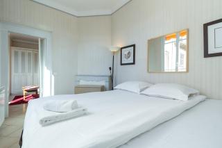 Three bedroom two bathroom apartment in center of Cannes on quiet street minutes from the Palais - 2002 - Cannes - 2