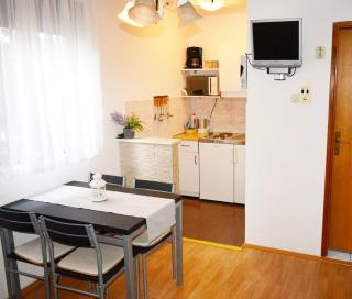 ĆOSIĆ APARTMANI IGRANE - Igrane - 9