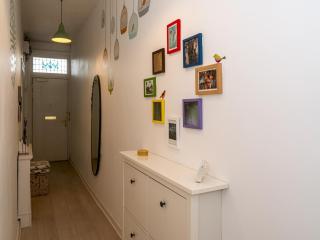 Central Spacious Flat At Royal Mile - Pass the Keys - Edinburgh - 3