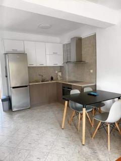 Chris Apartment - 2