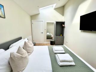 Cotham - The Stables - Bristol - 6