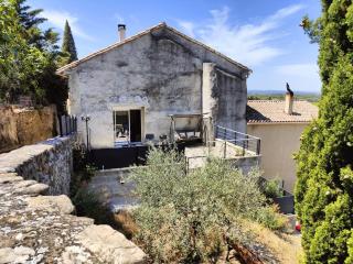 Maison de village en Provence avec terrasse de 33m2 - Saint-Roman-de-Malegarde - 7
