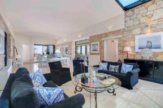 Black Diamond Beachfront Pool Villa Pasithea in Sounio, Athens - Sounio - 9