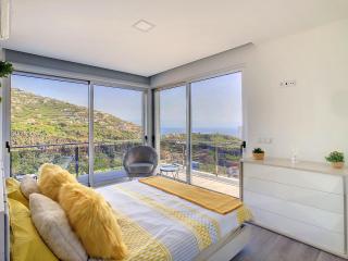Wild River Villa - pool & sea view by LovelyStay - 8
