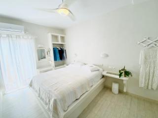 Deluxe Studios & Suites Ageri-Milos - Adamas - 1