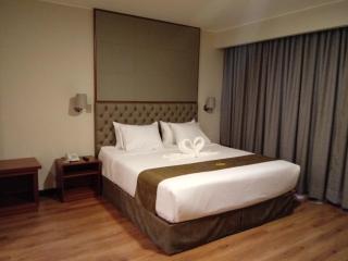 Hotel Candamo - 9
