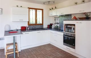 Amazing Home In Cruzy - 7