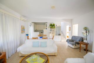Ellie's House - Nea Plagia - 5