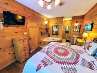 Soaring Eagle Family Cabin w Resort Pool Daily Free Tickets - 1