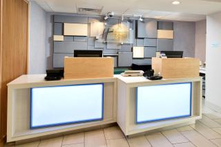 Holiday Inn Express Raleigh-Durham Airport by IHG - Morrisville - 7