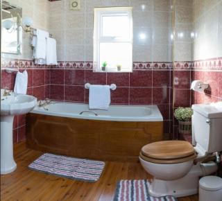 Corraglass House - close proximity to Cuilcagh - Letterbreen - 1
