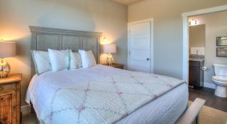 The Pelican Reef - Ocean Shores - 1