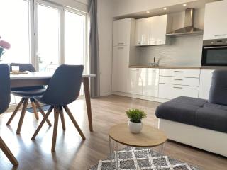 Apartman Irena 2 - Dramalj - 0