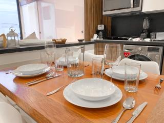 Cosmos 42 - New Modern Studio close to the 5th Av & the beach - 2