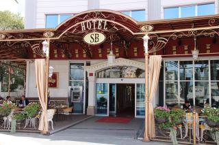 Stone Bridge Hotel - Skopje - 4