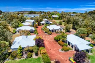 Bayside Villas - Walpole - 0