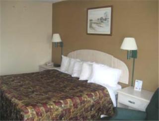 Days Inn by Wyndham Bradenton I-75 - 9