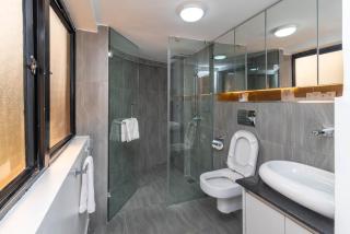 CySuites Apartment Hotel - 8