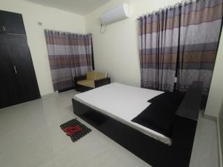 Rose Garden Guest House - 9