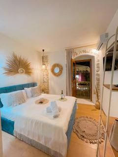 Bohemian Boutique Suites - Vlorë - 0