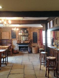 The Royal Oak Burford - 1