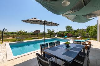 Holiday house with pool near Rovinj - Brajkovići - 9