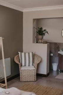 Villa Rose Guesthouse & Venue - Bloemfontein - 1