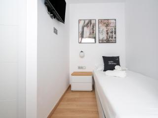 Limehome Barcelona Carrer de Fontcoberta - Digital Access - Barcellona - 0