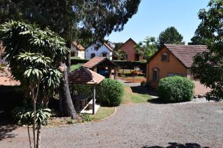 SNI-Village Ambohidratrimo au bord du Lac Andranotapahana - Ambohidratrimo - 0