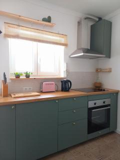 The Sweet Lemon 3 - 4