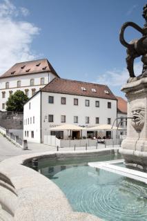 Hotelgasthof Bayerischer Hof - 4