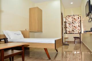 Hotel Sree Vasudev - 9