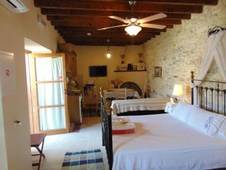 Charalambos Holiday Cottage - 3