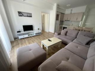D&D Apartments - Sarandë - 0