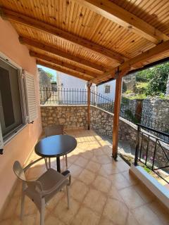 GKOROS HOUSE OLD TOWN - Himare - 4